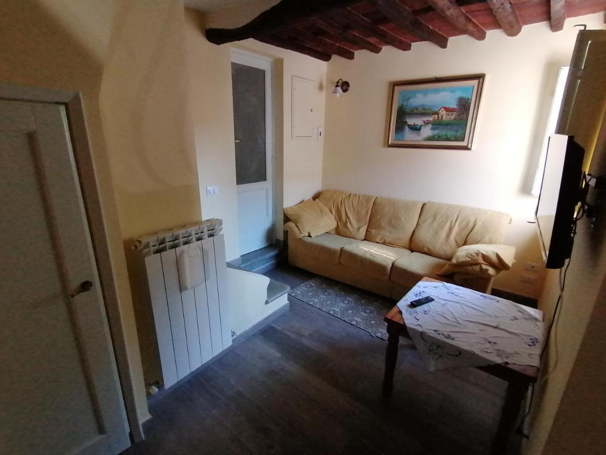 La Casina Da Lilli Villa Lucca Exteriör bild