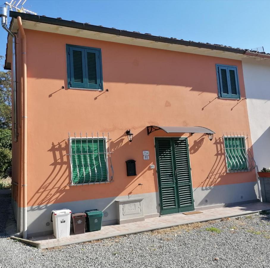La Casina Da Lilli Villa Lucca Exteriör bild
